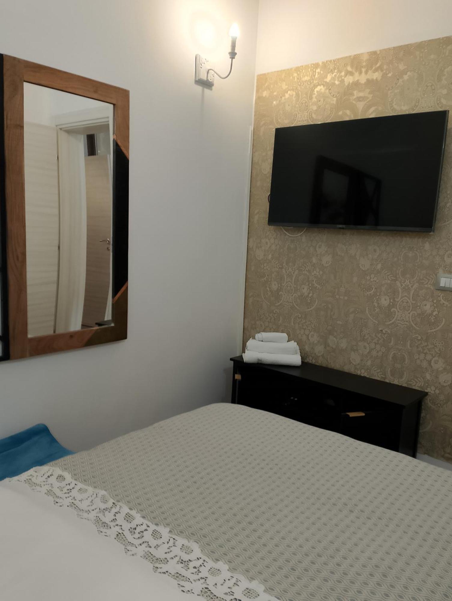 Leodi Bed and Breakfast Lecce Eksteriør billede